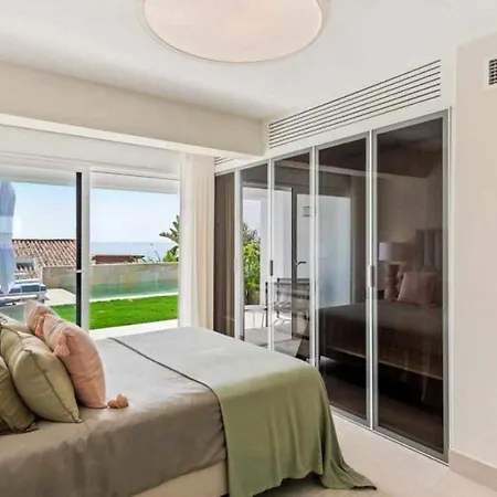 Chalet Malaga فيلة إِستيبونا